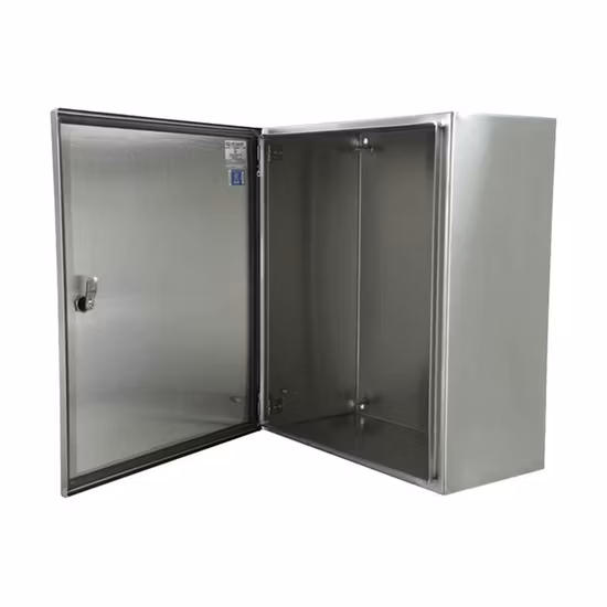 Cadre de soudage Fabrication de tôle Stockage d'énergie personnalisé Batterie Armoire de stockage en métal Personnaliser le boîtier électrique du serveur