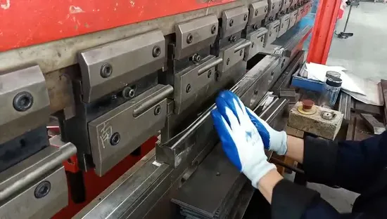 Support d'angle personnalisé en acier inoxydable pour meubles